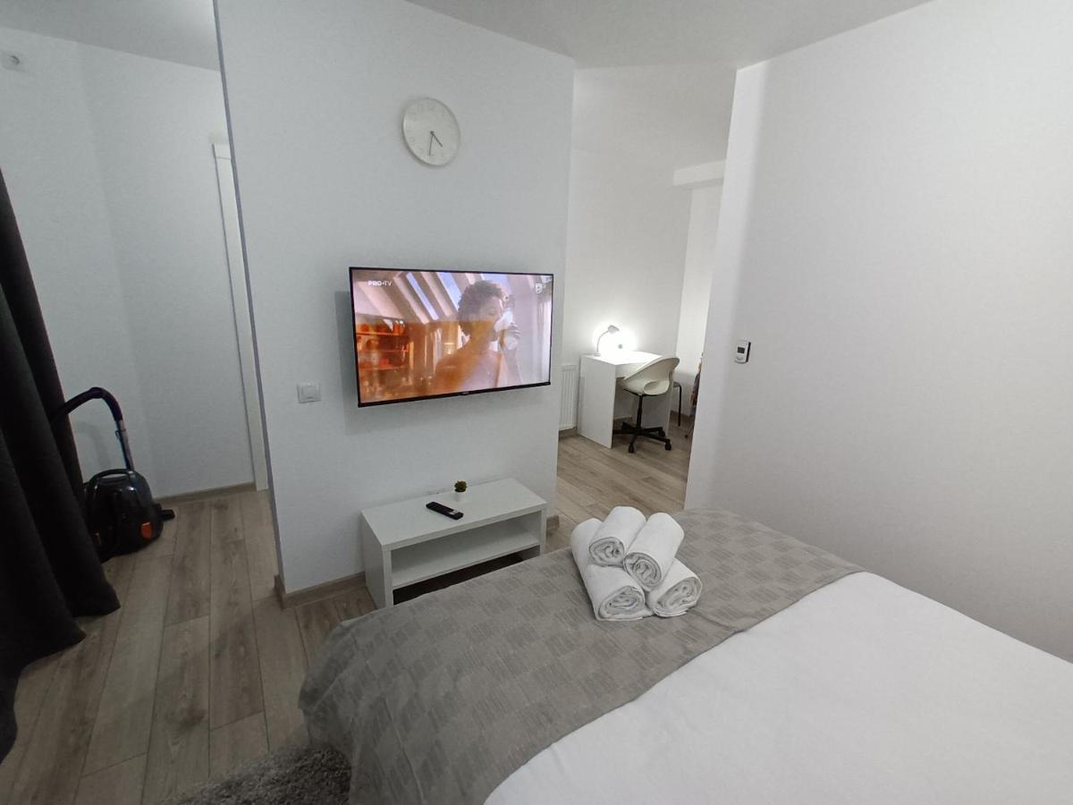 Old Town Studio Apartments Baia Mare Exteriör bild