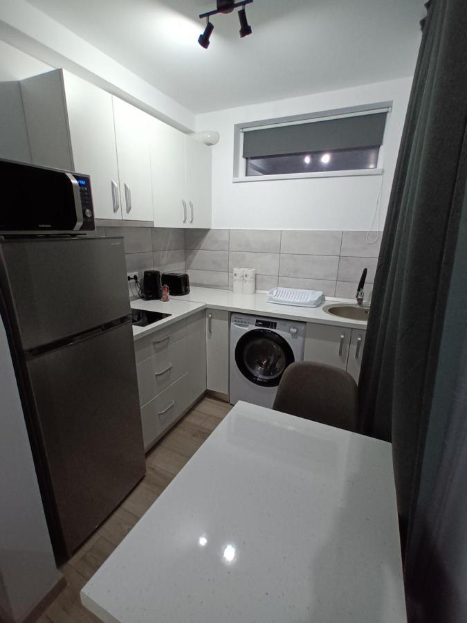 Old Town Studio Apartments Baia Mare Exteriör bild