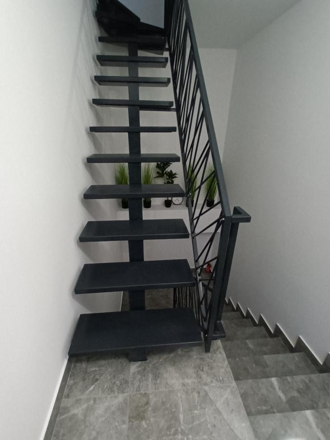 Old Town Studio Apartments Baia Mare Exteriör bild