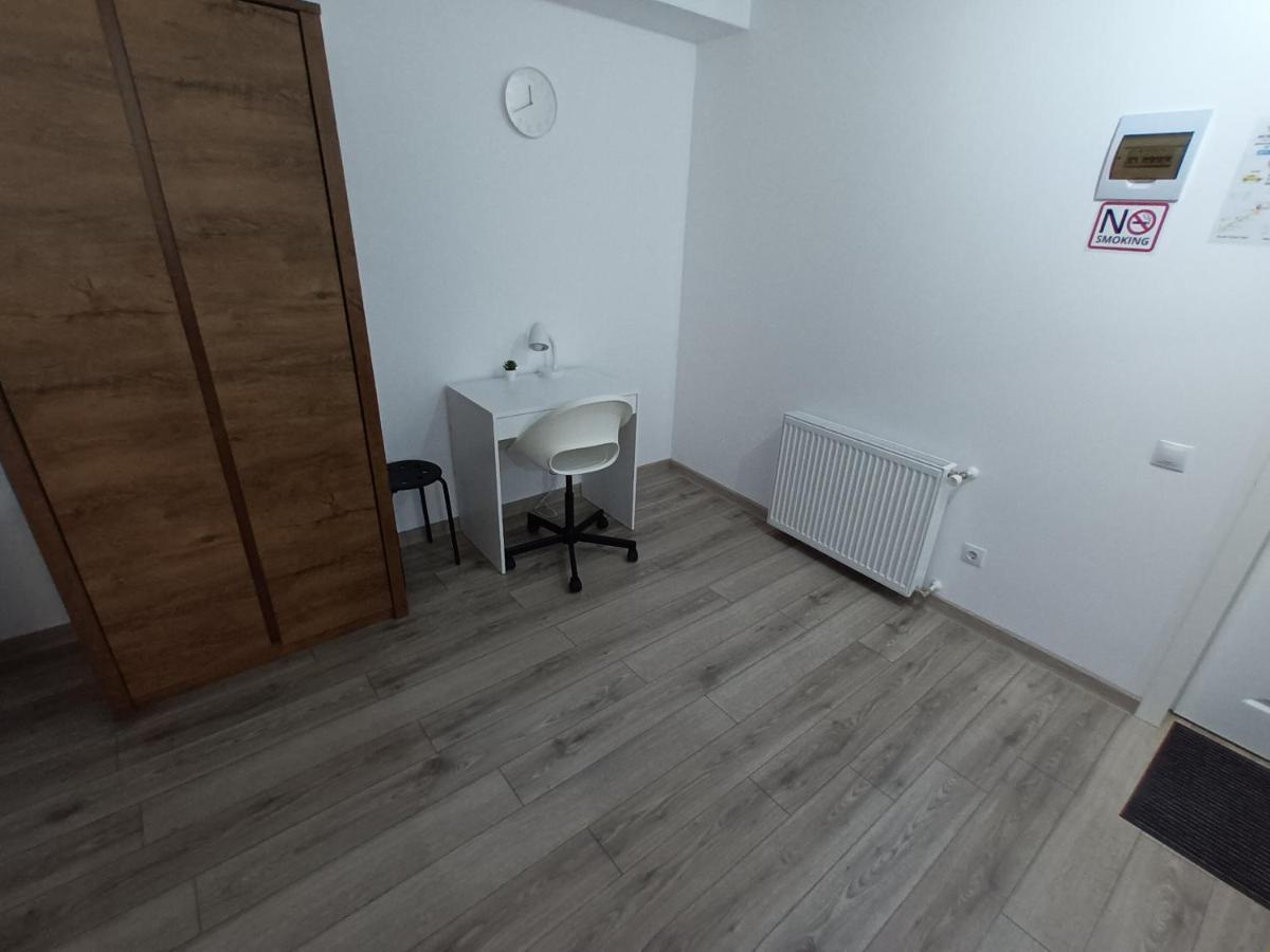 Old Town Studio Apartments Baia Mare Exteriör bild